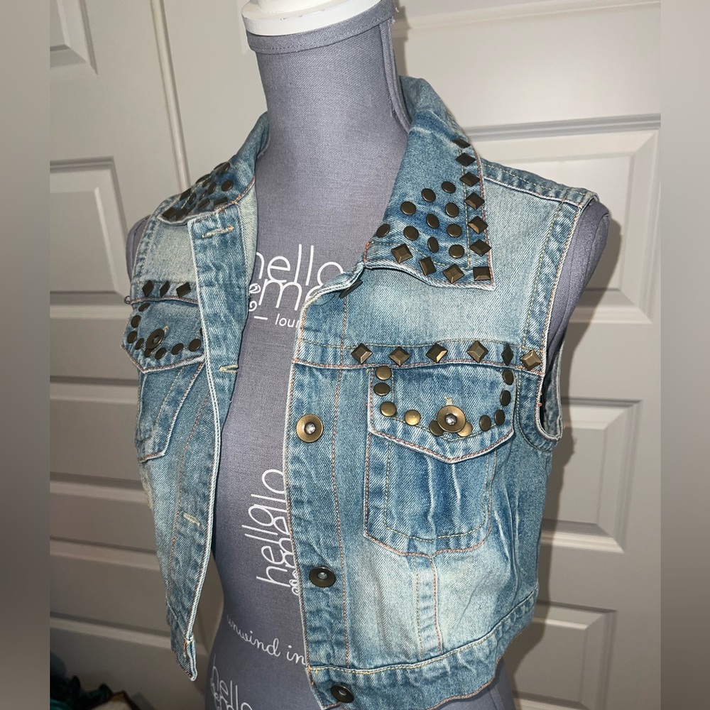 Jean vest/jacket - Picture 6 of 6